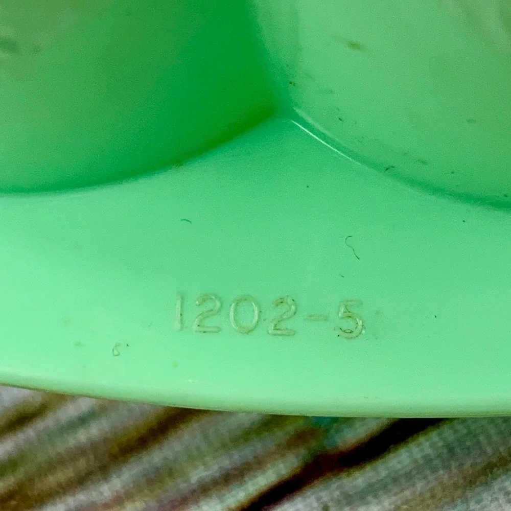 Tupperware Jello Mold Green Jel Ring Mold‎ 1201-12 1202-5 & Lid 1203-3 Vintage